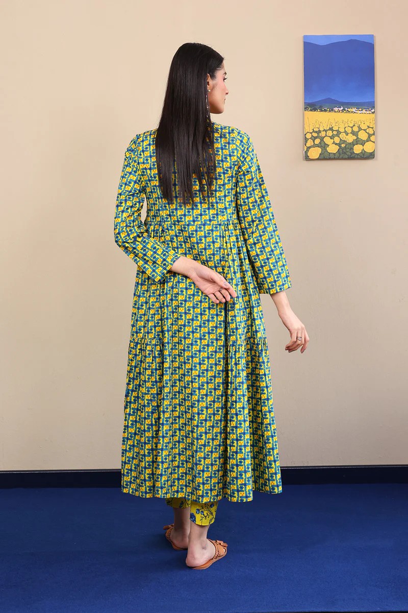 Cloves Dress - Image 4