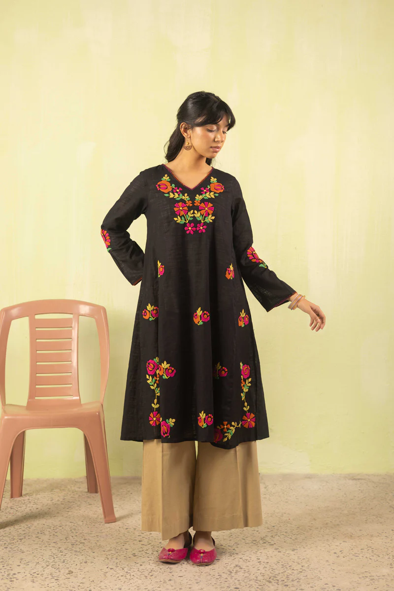 Bohemia Satrangi Kurta - Image 9