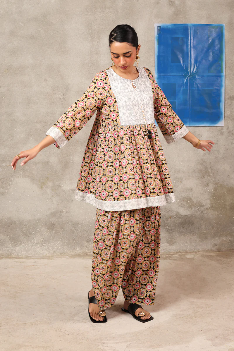 Serai Vogue Ensemble - Image 3