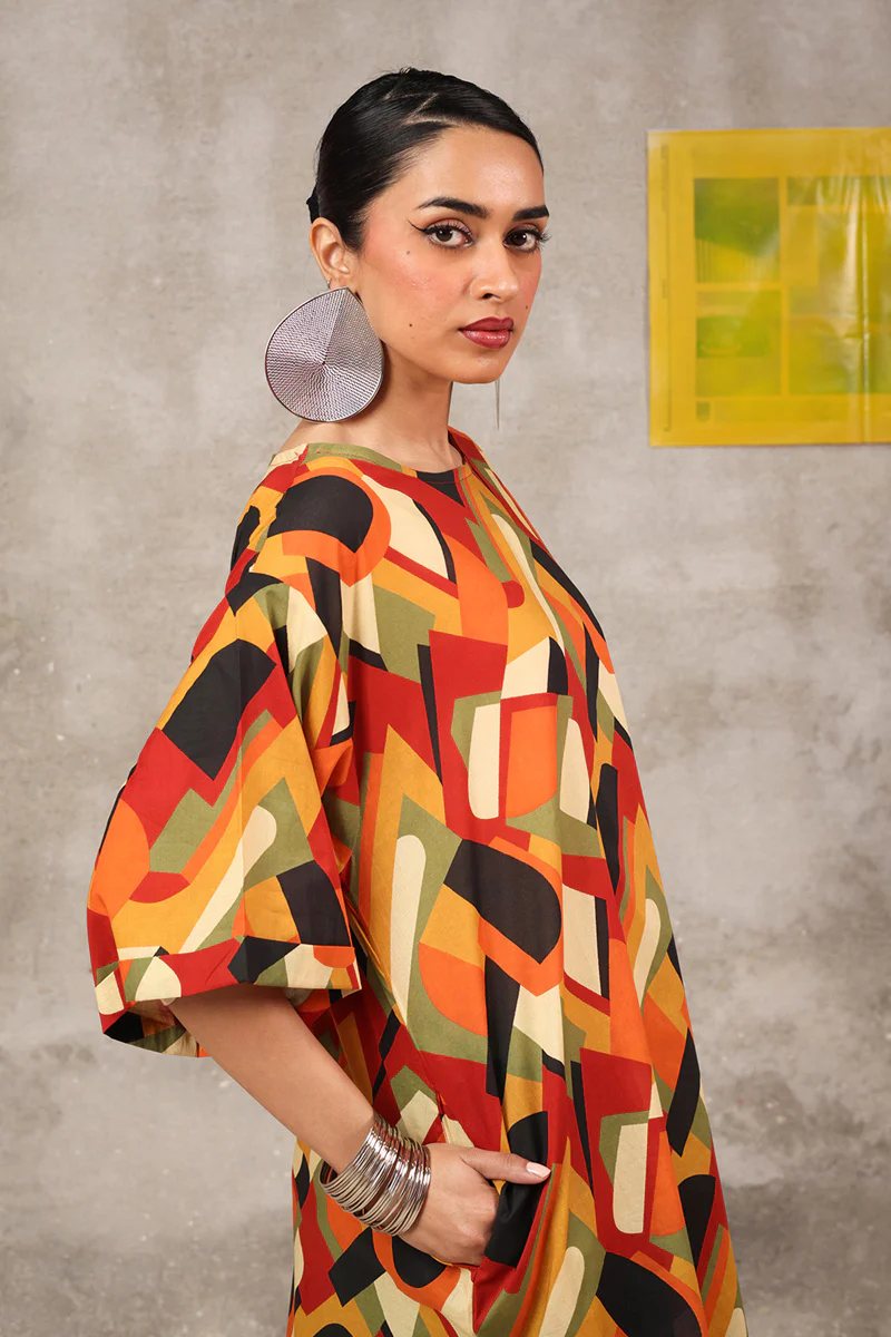 Abstract Retro Groove Top - Image 15