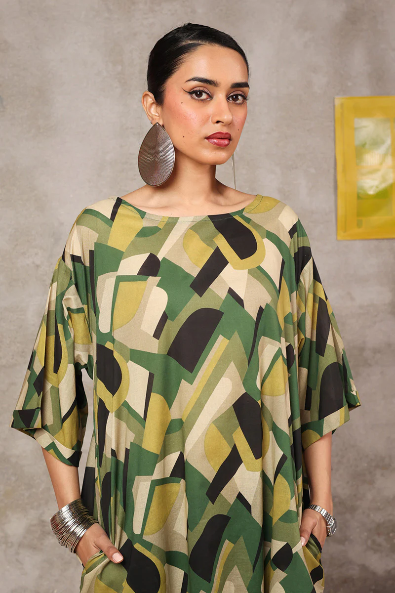 Abstract Retro Groove Top - Image 4