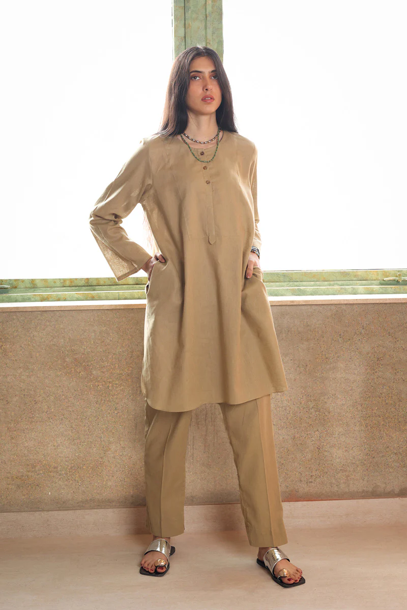 Linen Love Tint Kurta - Image 3