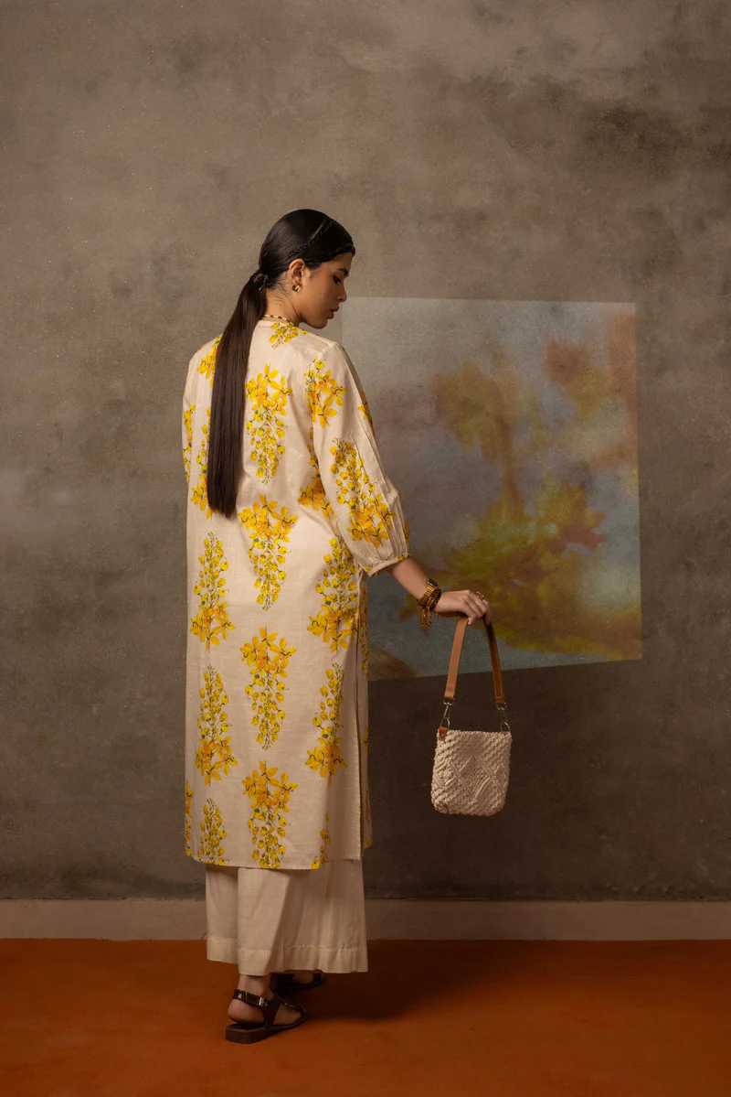 Desi Bloom Hues Kurta - Image 10