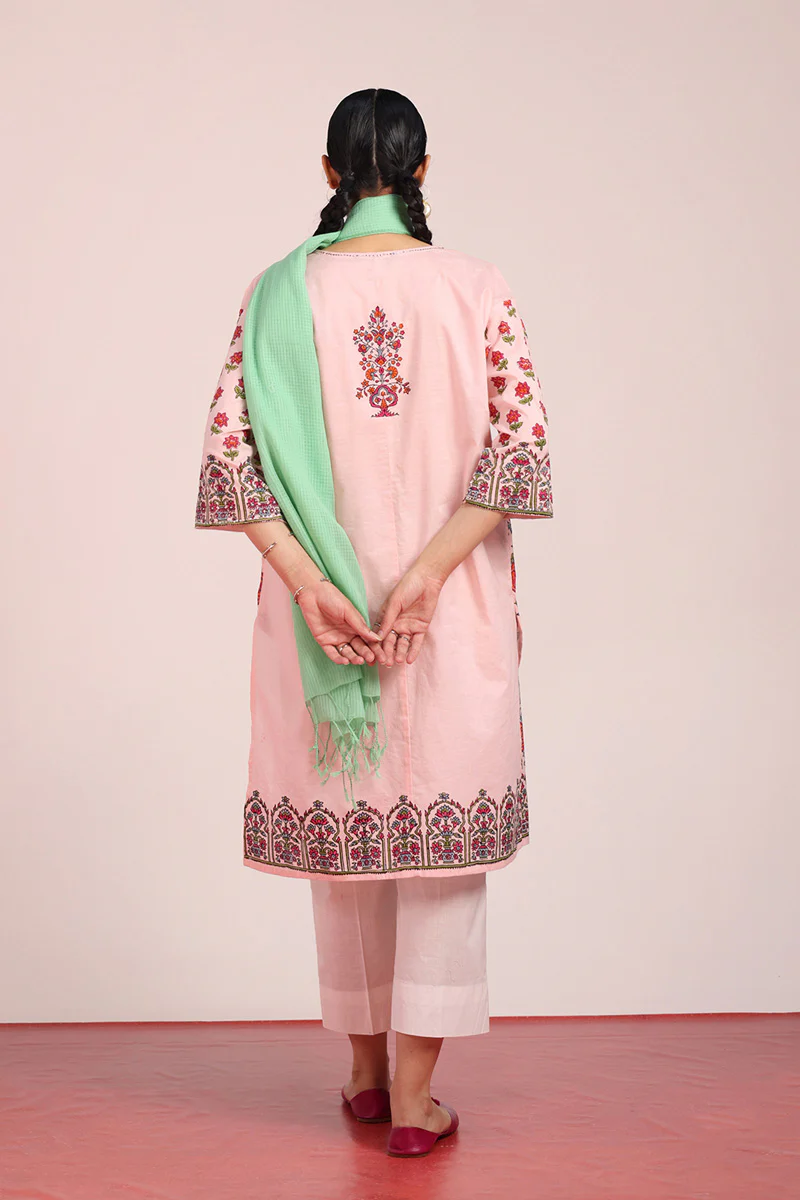 Chintz Whisper Motif Melody Kurta - Image 6