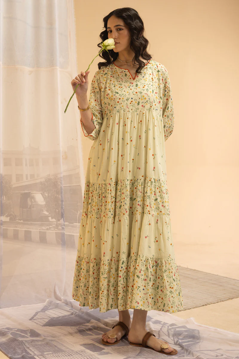 Ditsy Floral Tiered Dress - Image 5