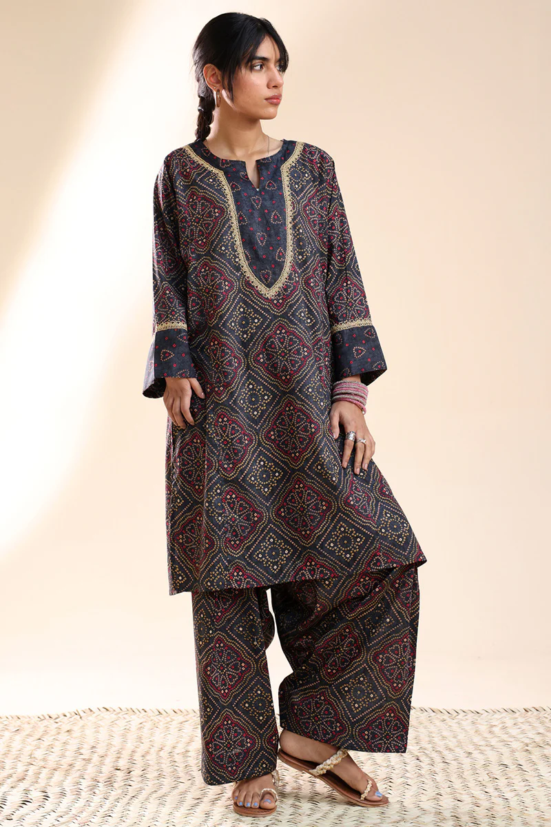 Chunari Gold weave Set - Image 10