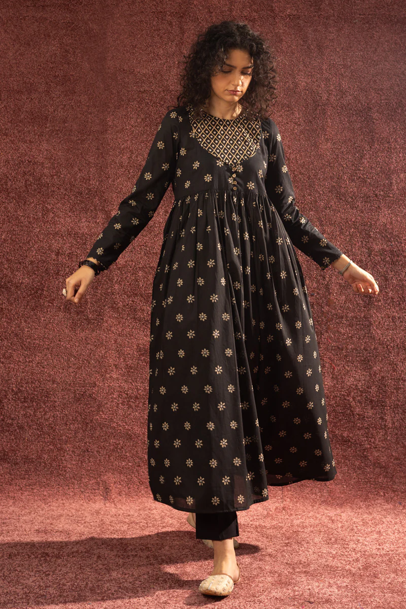 Naqsh Nur Flared Dress - Image 6